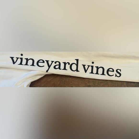 Vineyard vines boy glow in the dark long sleeve new year shirt XL/18 extra large - Picture 4 of 8